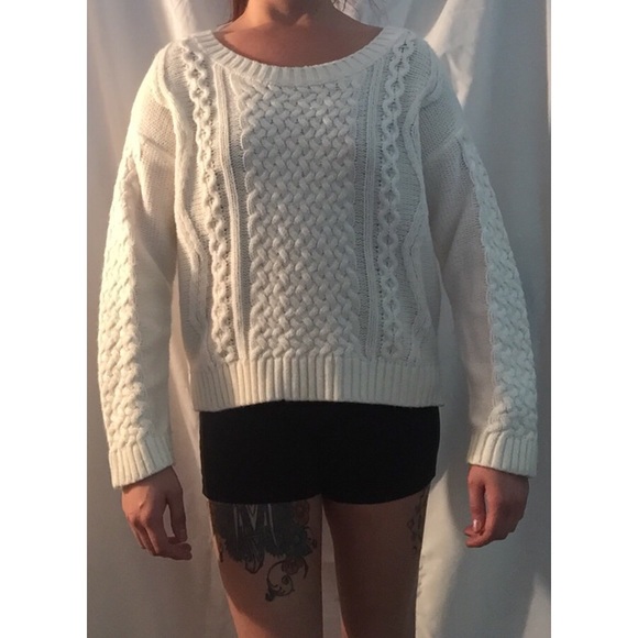 Knit sweater - Picture 1 of 2